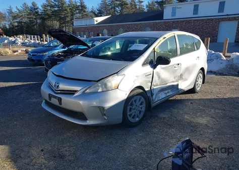2012 Toyota Prius V Two from USA, damaged, VIN JTDZN3EU8C3176366